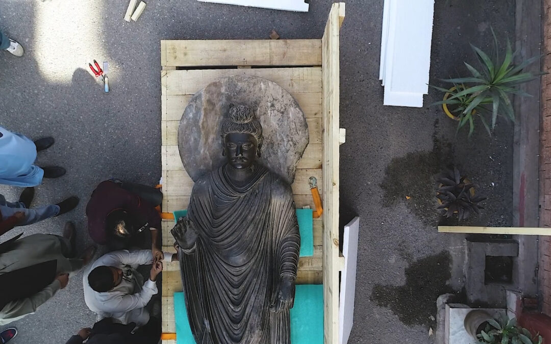 Transporting a 2,000 year old statue | Emirates SkyCargo