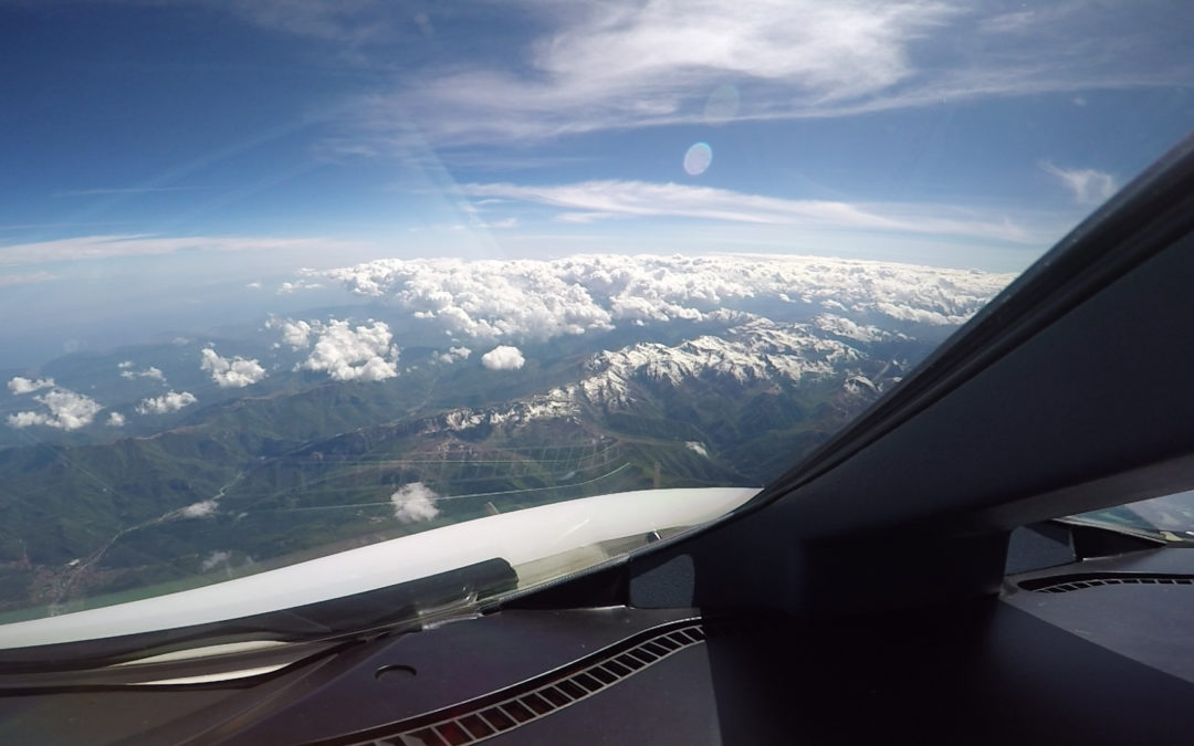 Cockpit View of Emirates A380 to Nice | Emirates Airline